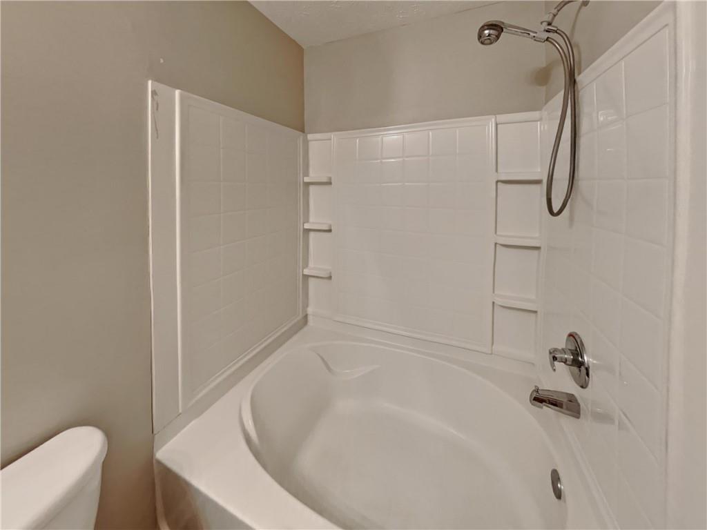 3527 Waldrop Trail Decatur, GA 30034 - Photo 14 of 20 a bathroom with a tub
