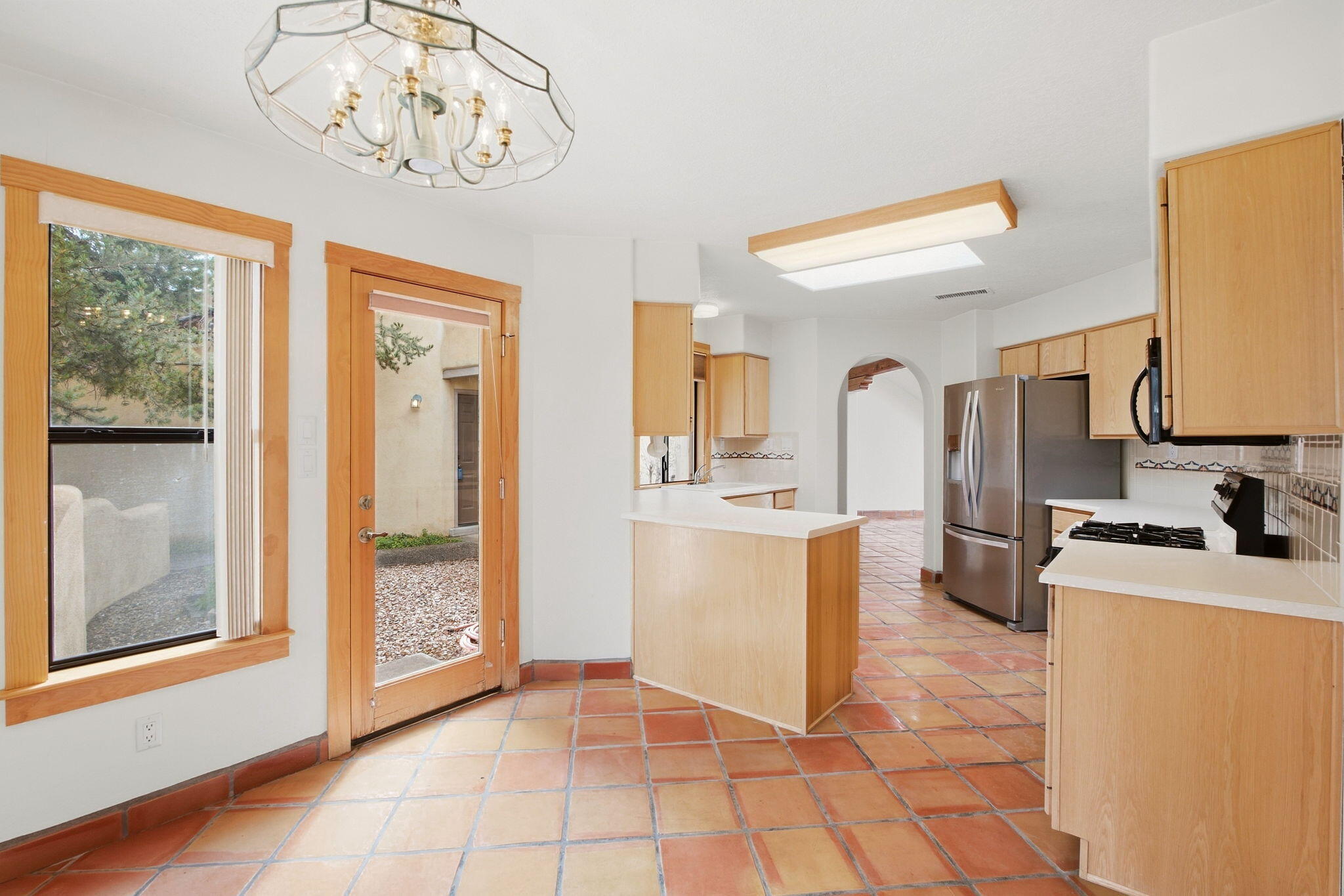 2046 Rivers Edge Drive Northeast Rio Rancho, NM 87144 - Photo 17 of 48 Gallery Image 17