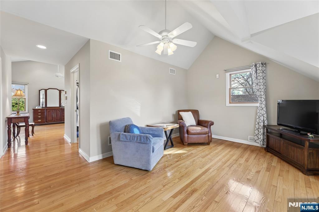 38 Madison Avenue Demarest, NJ 07627 - Photo 20 of 42