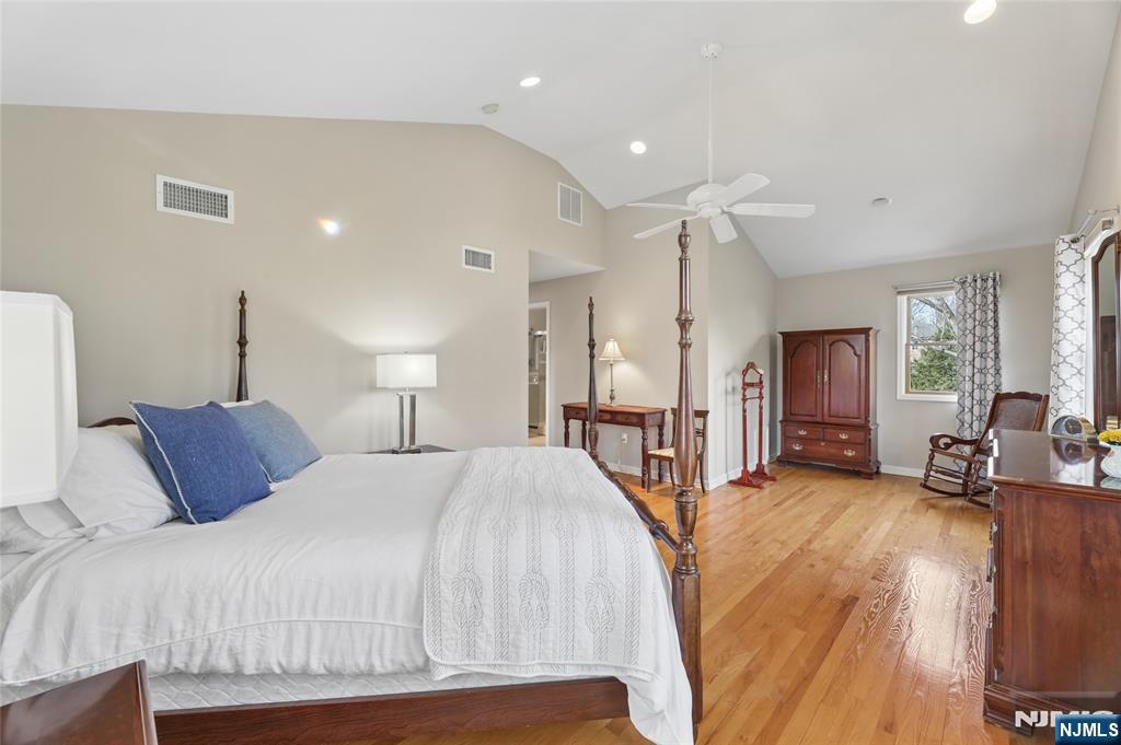 38 Madison Avenue Demarest, NJ 07627 - Photo 24 of 42