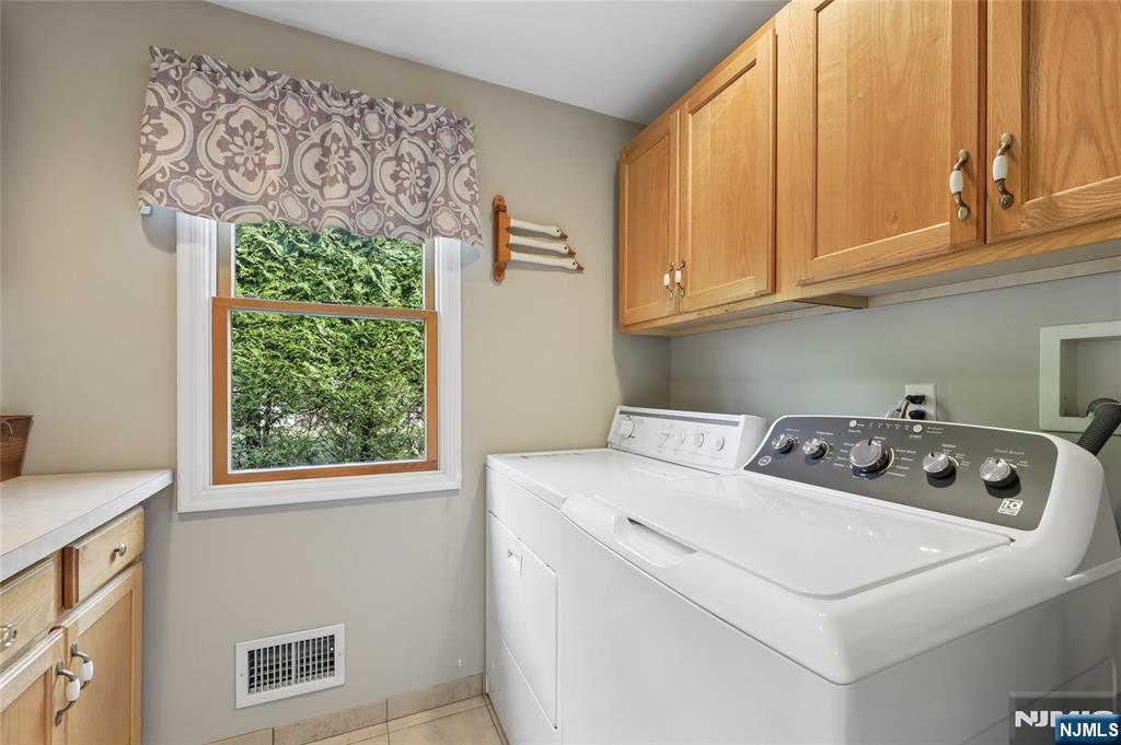 38 Madison Avenue Demarest, NJ 07627 - Photo 36 of 42
