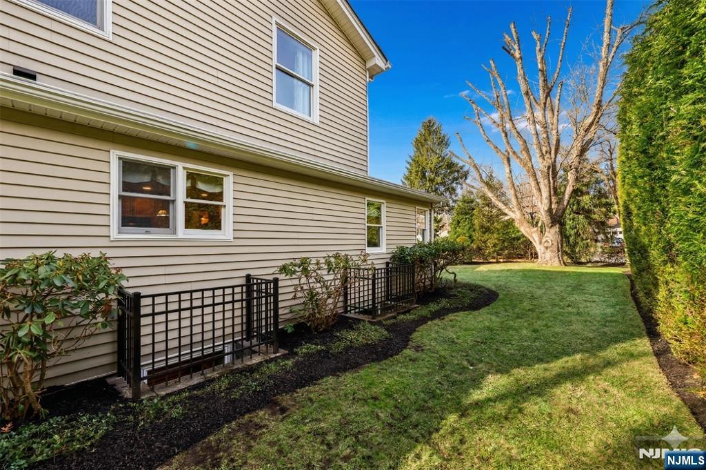 38 Madison Avenue Demarest, NJ 07627 - Photo 37 of 42
