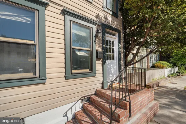 $980,000 | 329 North Patrick Street, Alexandria, VA 22314