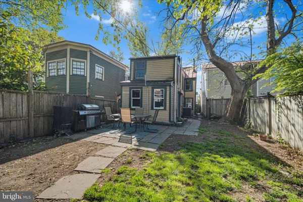 $980,000 | 329 North Patrick Street, Alexandria, VA 22314