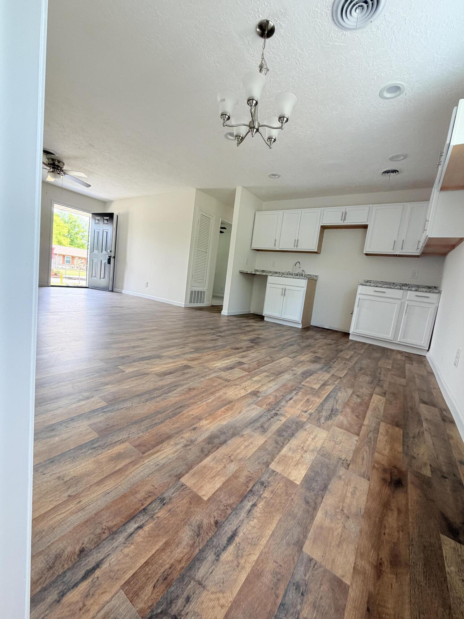 3307 Jonathan Circle Augusta, GA 30906 - Photo 8 of 37 IMG_2856