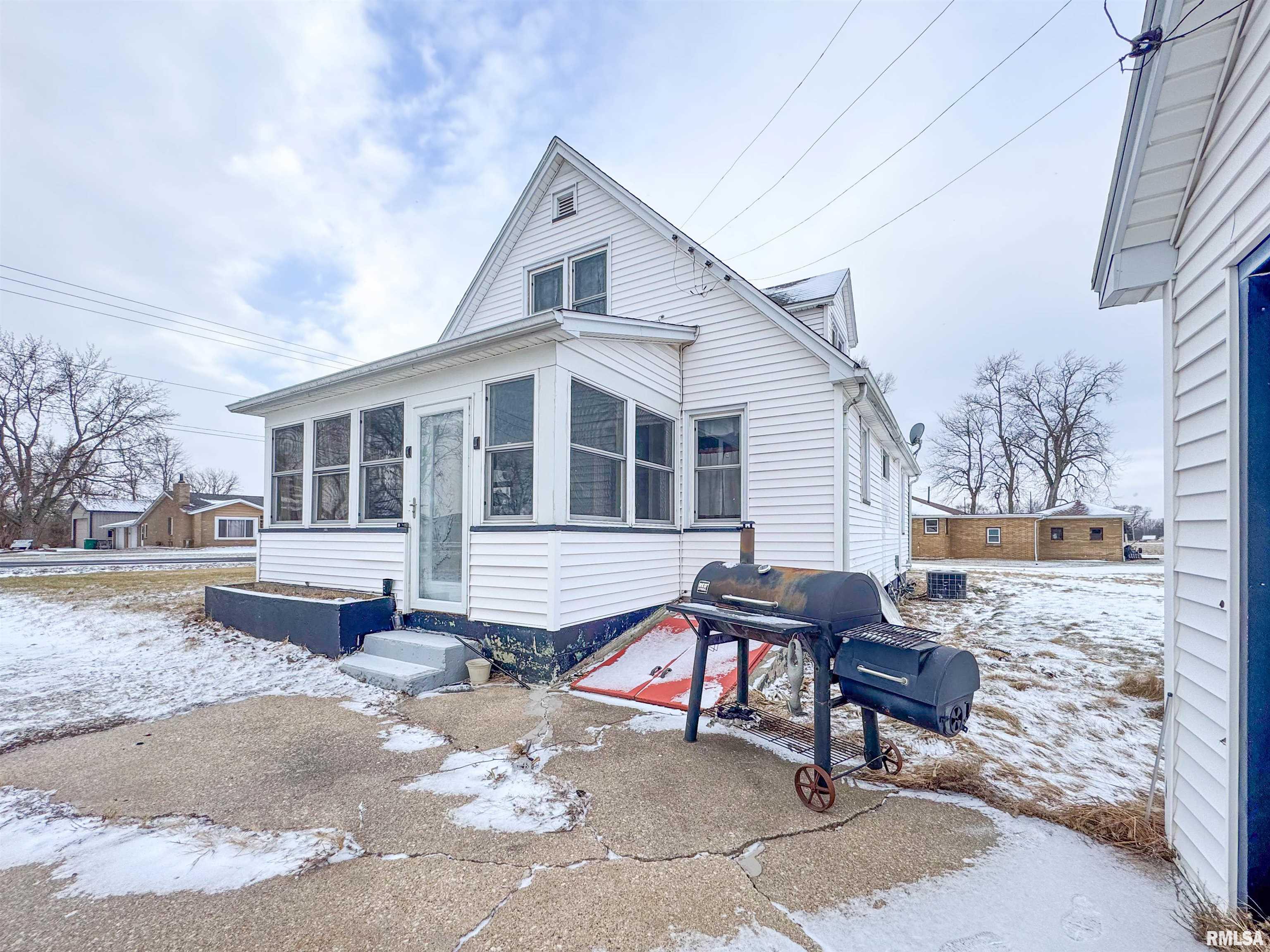 2851 Allentown Road Pekin, IL 61554 - Photo 25 of 27 Gallery Image 25