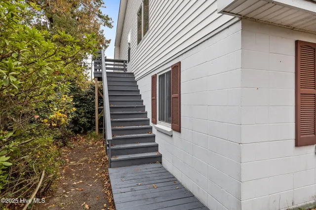 $370,000 | 3613 River Road, Washington, NC 27889