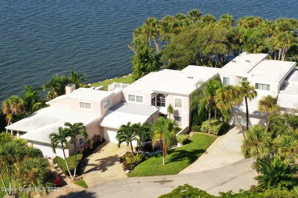 $3,800 | 412 La Costa Street, Melbourne Beach, FL 32951