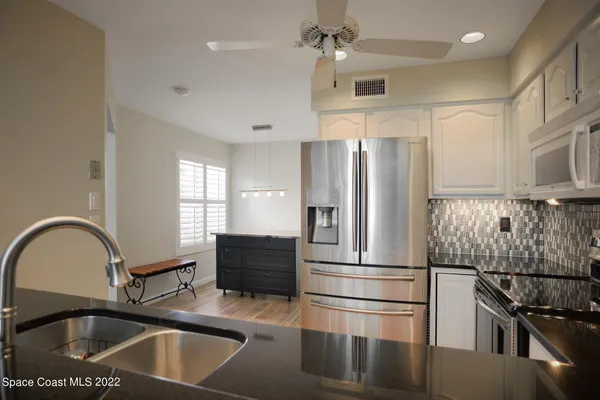 $3,800 | 412 La Costa Street, Melbourne Beach, FL 32951