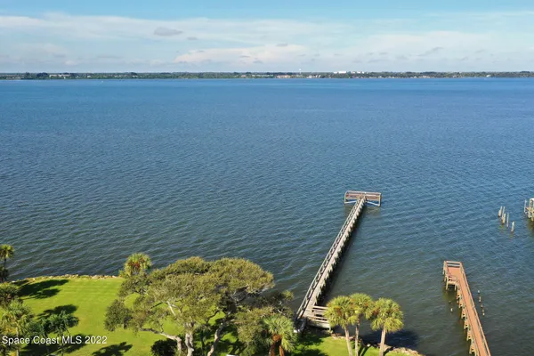 $3,800 | 412 La Costa Street, Melbourne Beach, FL 32951