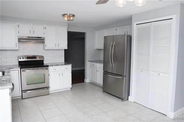 $334,900 | 5238 Brescia Path, Clay, NY 13041