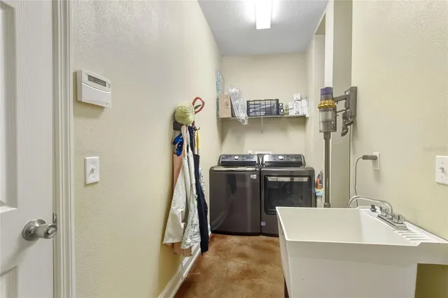 $427,900 | 1995 Ave F Southwest, Winter Haven, FL 33880