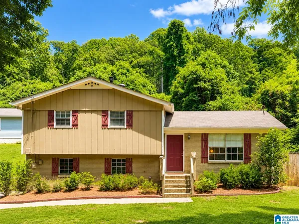 $210,000 | 617 Dogwood Drive, Birmingham, AL 35206