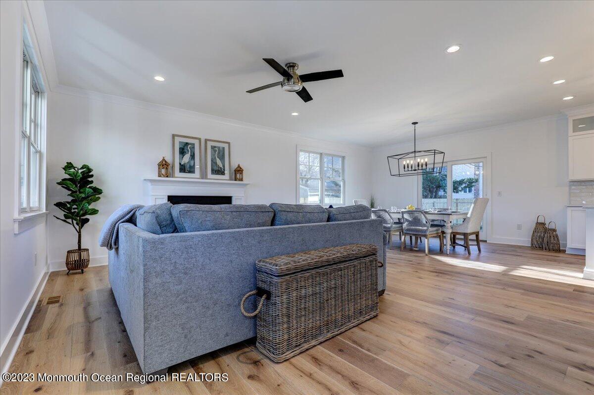 60 Ave Of Two Rivers Rumson, NJ 07760 - Photo 12 of 65 15-60AvenueofTwoRivers_015