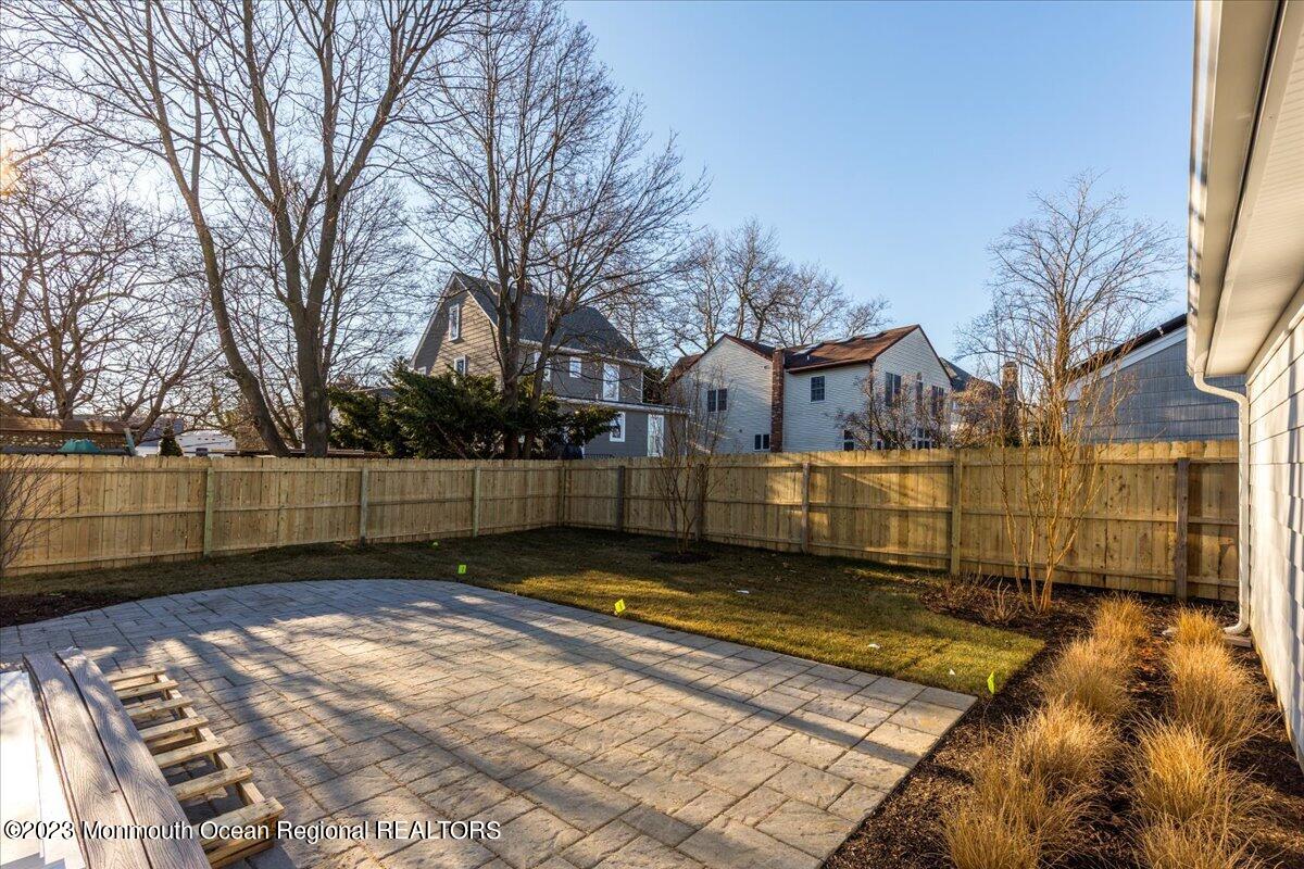 60 Ave Of Two Rivers Rumson, NJ 07760 - Photo 65 of 65 08-60AvenueofTwoRivers_008
