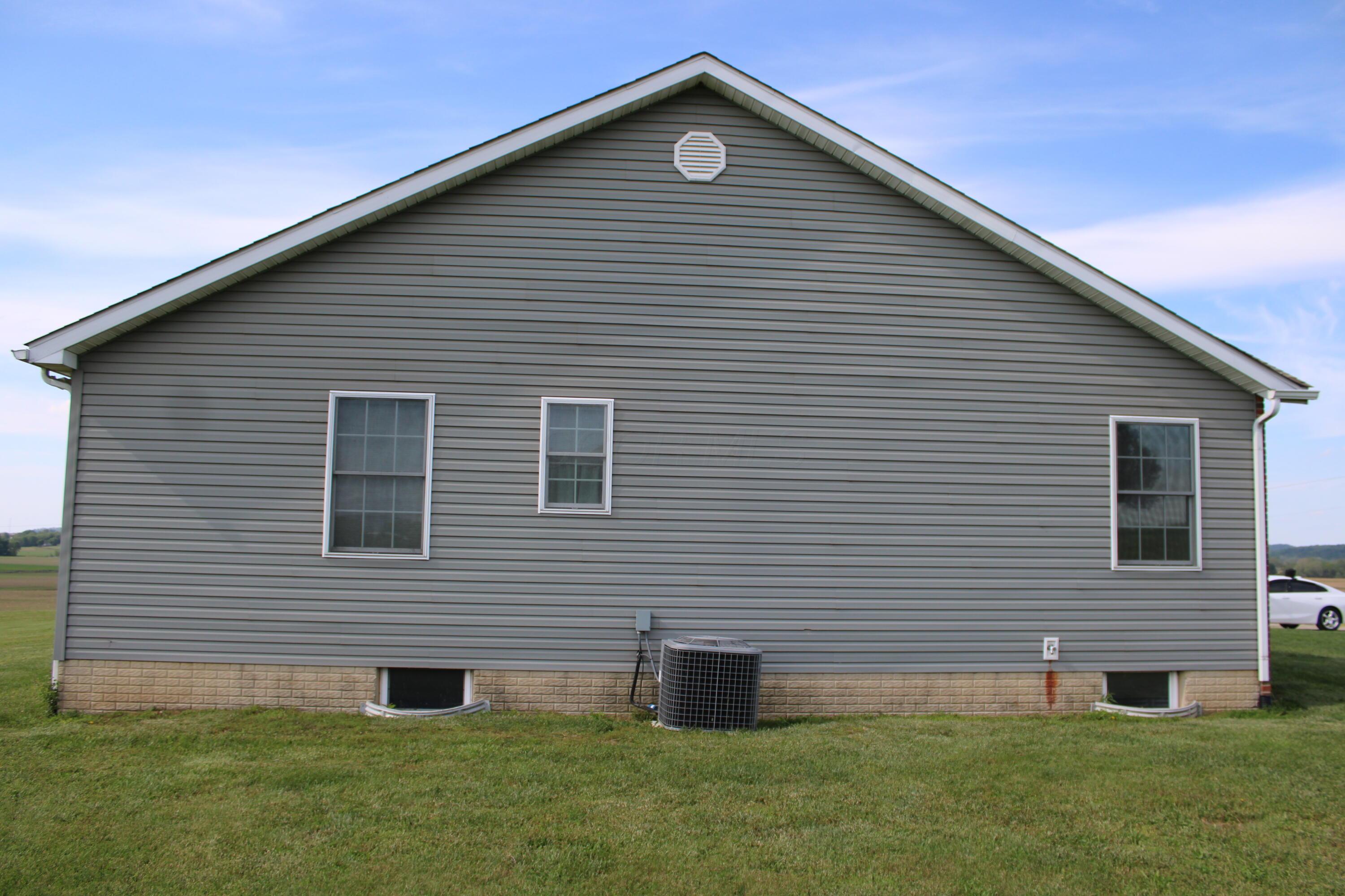 8193 Landis Road Southwest Amanda, OH 43102 - Photo 16 of 45 IMG_2976
