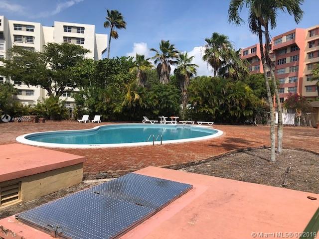 Kendall Miami, FL 33156 - Photo 15 of 17