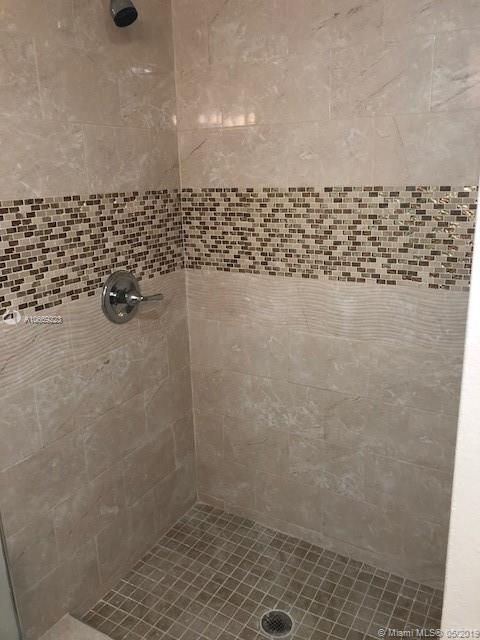 Kendall Miami, FL 33156 - Photo 8 of 17