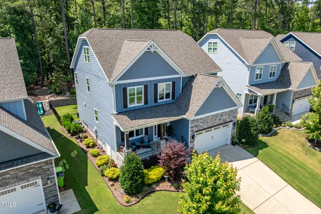 $899,998 | 958 Bay Bouquet Lane, Apex, NC 27523