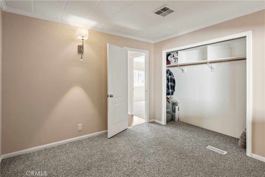 28274 San Martinez Grande Canyon Road Castaic, CA 91384 - Photo 25 of 48 a view of an empty room