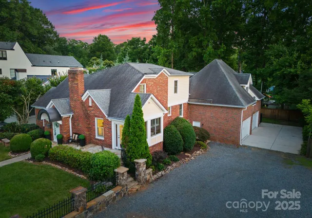 $1,350,000 | 2100 Chesterfield Avenue, Charlotte, NC 28205