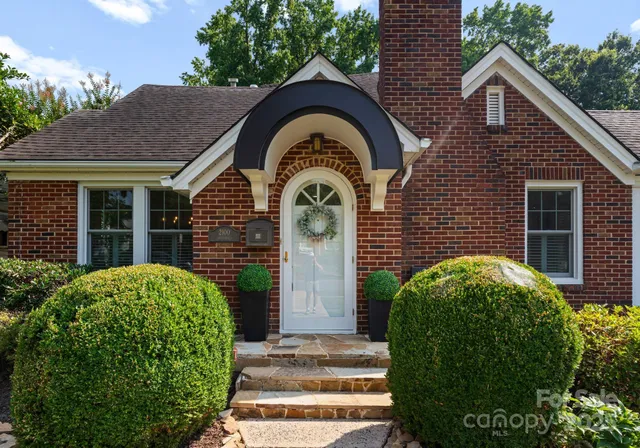 $1,350,000 | 2100 Chesterfield Avenue, Charlotte, NC 28205