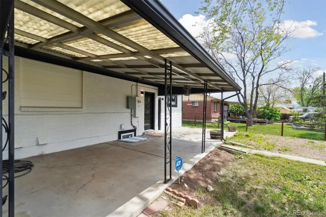 $550,000 | 2840 Cottonwood Drive, Denver, CO 80221