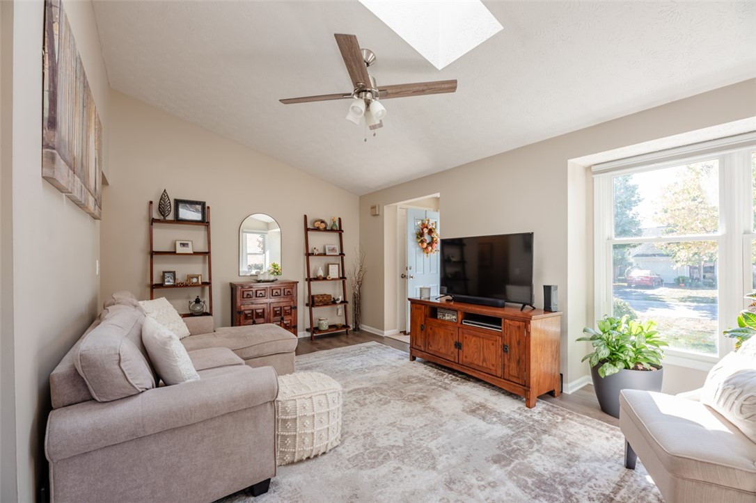 68 Genesee View Trail Chili, NY 14623 - Photo 5 of 33