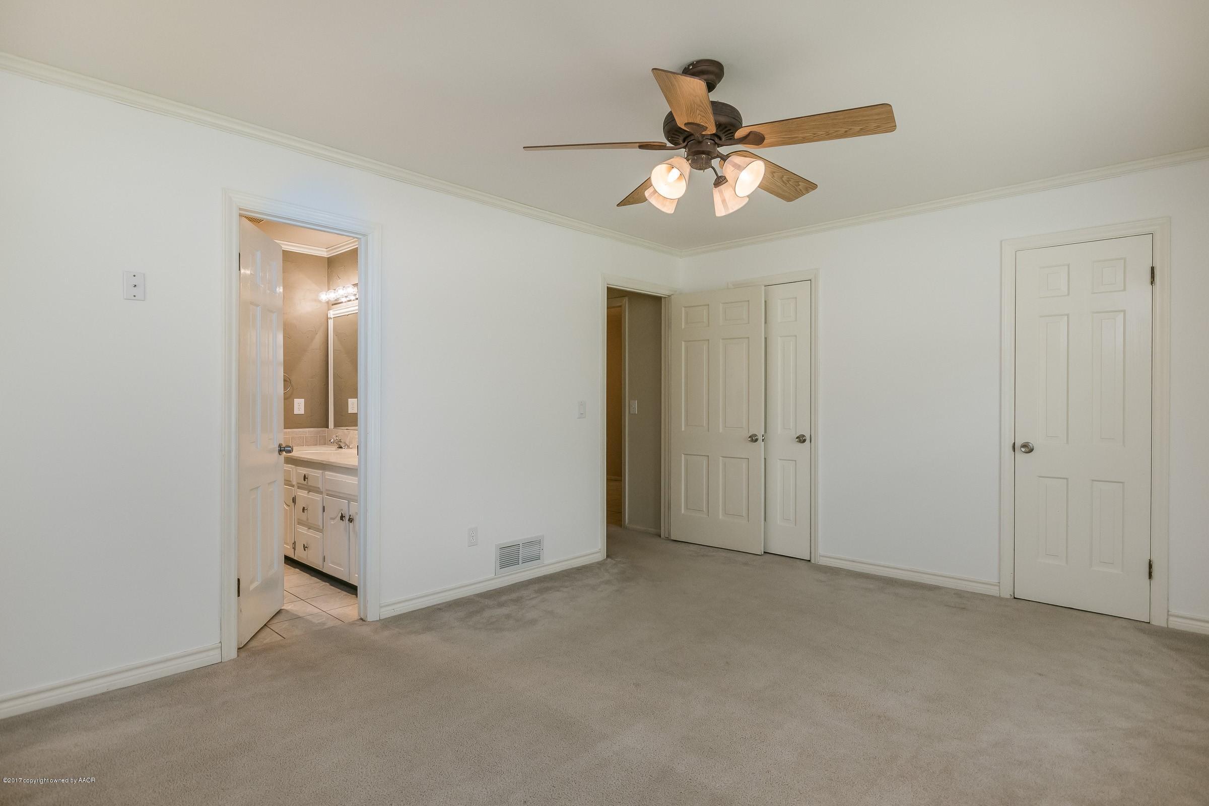 6400 Dreyfuss Road Amarillo, TX 79106 - Photo 20 of 25 020_3rd Bedroom