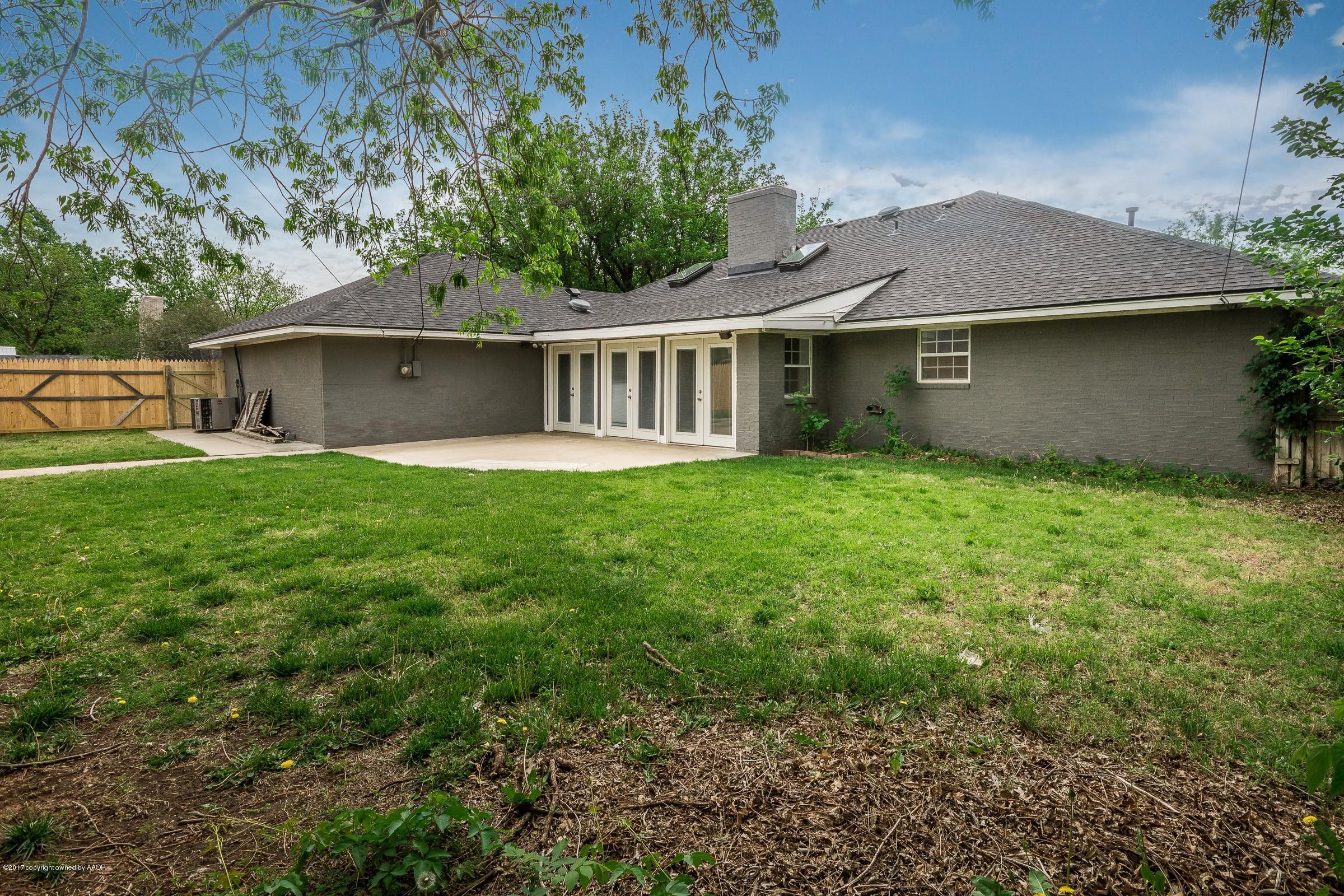 6400 Dreyfuss Road Amarillo, TX 79106 - Photo 23 of 25 023_Back Yard