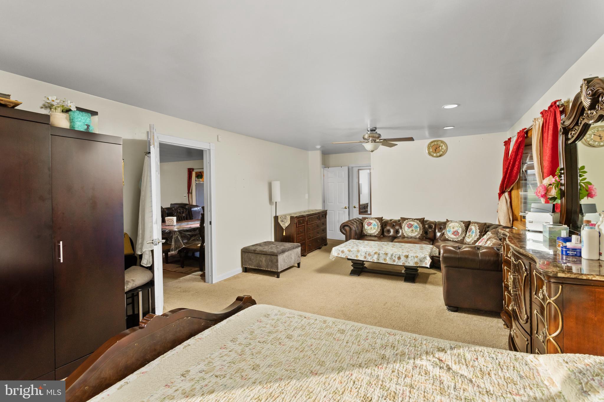 59 Bordentown Chesterfield Road Chesterfield, NJ 08515 - Photo 18 of 50 a bedroom with furniture and a bed