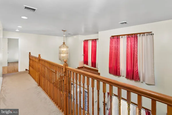 $715,000 | 59 Bordentown Chesterfield Road, Chesterfield, NJ 08515