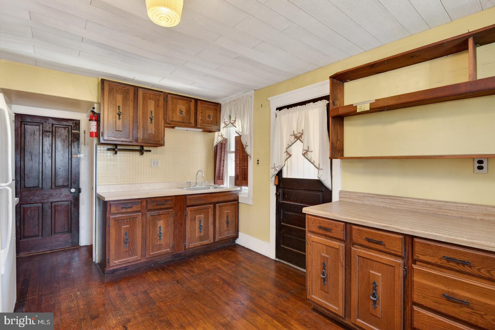 940 Peters Mountain Road Dauphin, PA 17018 - Photo 14 of 44