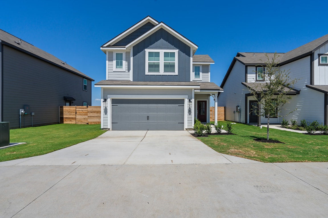 The Dylan is a beautiful plan that combines spacious living with modern elegance in a two-bedroom home.