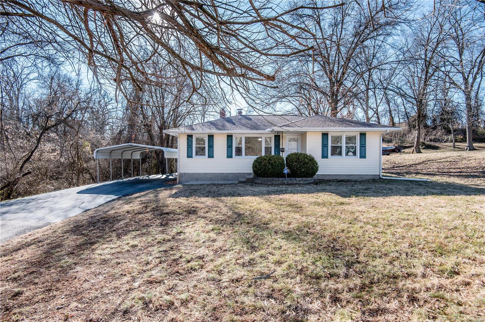 516 Spring Street Collinsville, IL 62234 - Photo 1 of 31 Gallery Image 1