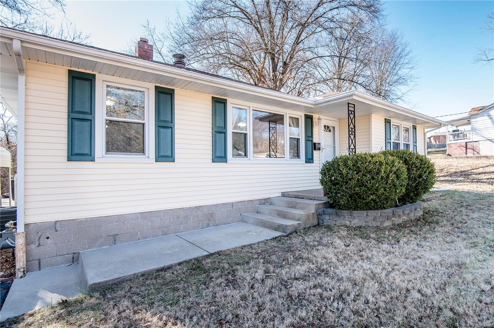 516 Spring Street Collinsville, IL 62234 - Photo 5 of 31 Gallery Image 5