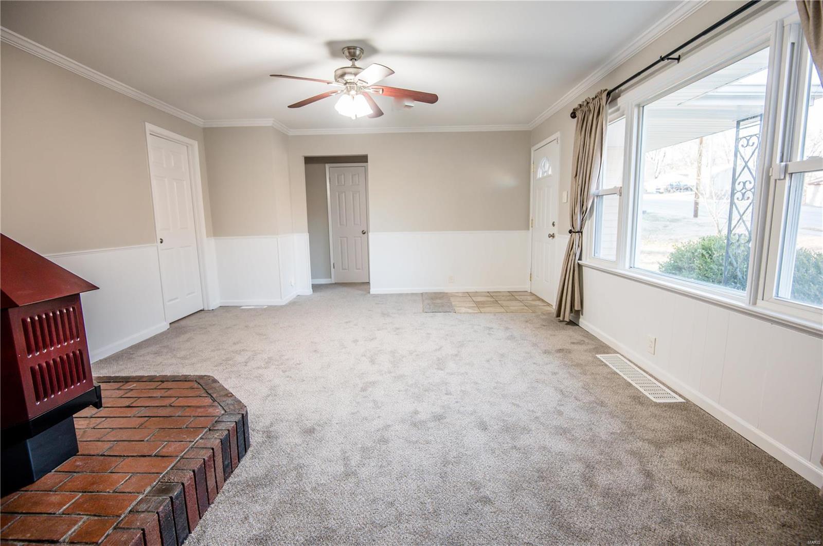 516 Spring Street Collinsville, IL 62234 - Photo 7 of 31 Gallery Image 7