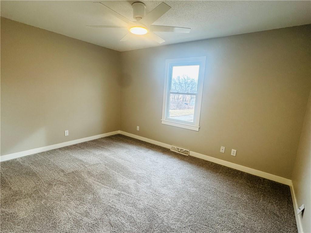 7516 South Arnett Road Grain Valley, MO 64029 - Photo 12 of 14