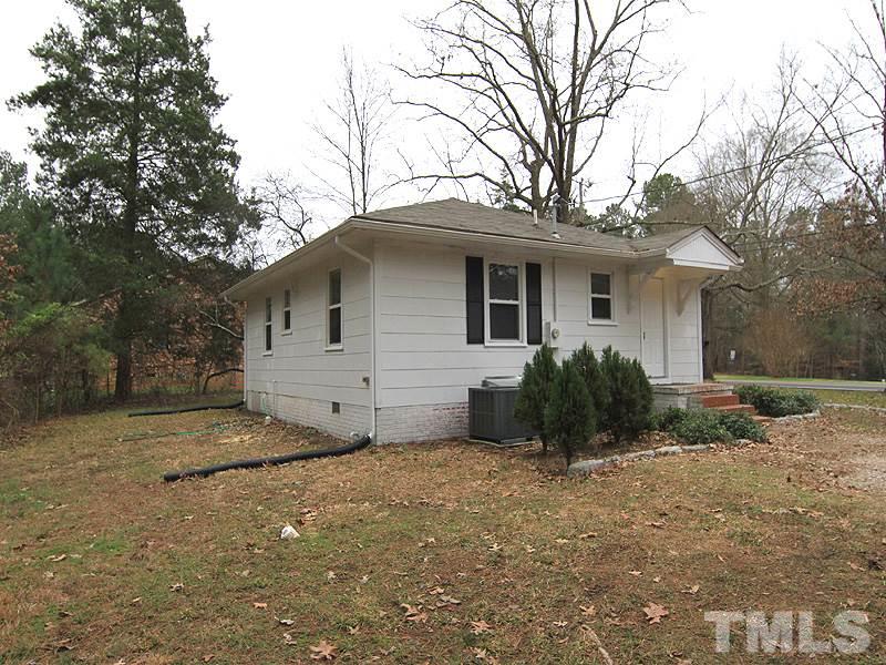1027 Carpenter Fletcher Road Durham, NC 27713 - Photo 11 of 12 Gallery Image 11