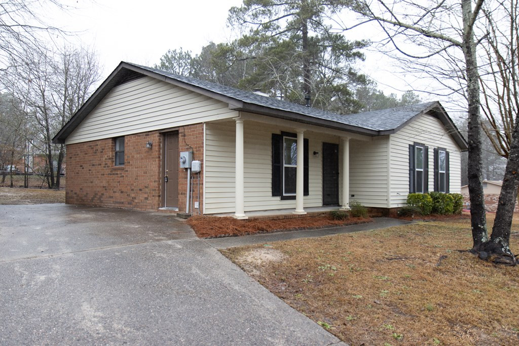 2679 Barclay Road Hephzibah, GA 30815 - Photo 3 of 22