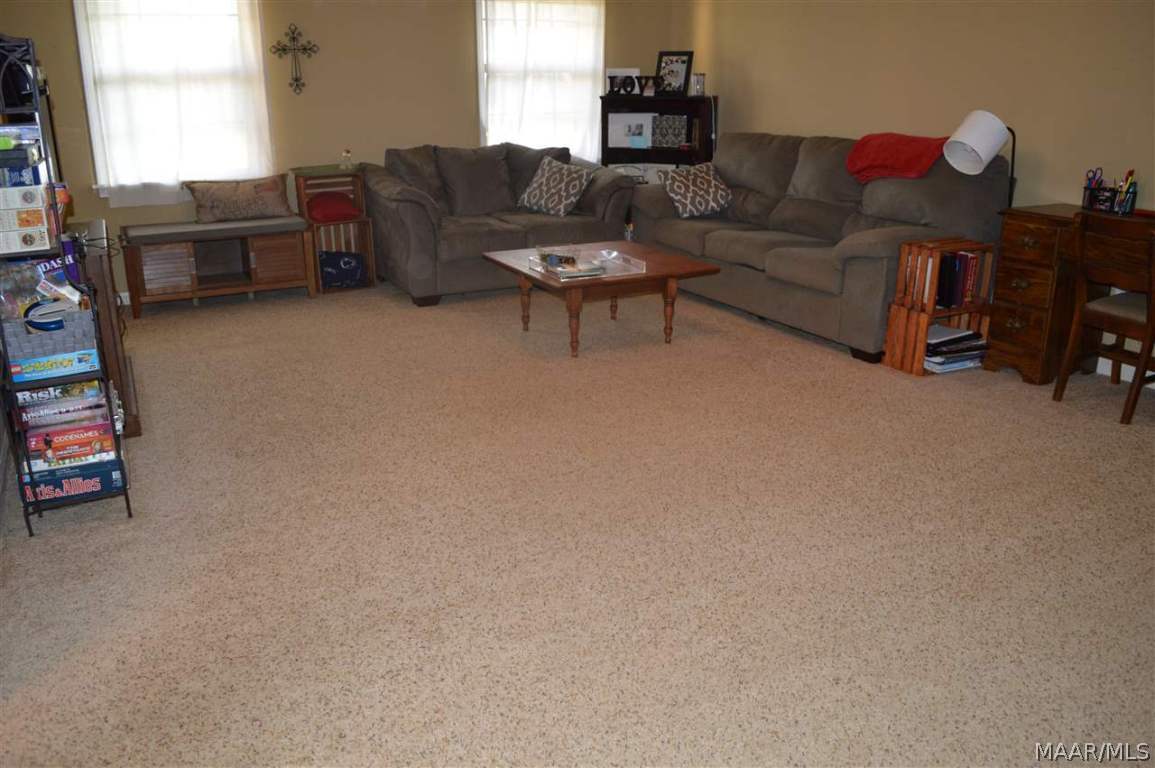 103 Cambridge Road Enterprise, AL 36330 - Photo 4 of 26 Gallery Image 4