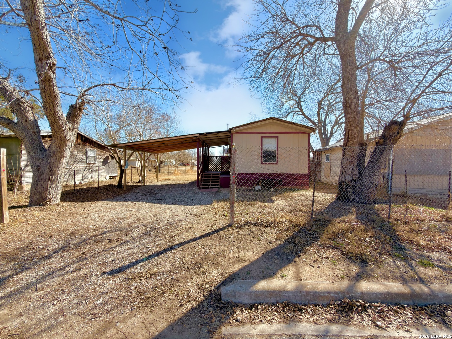 613 Ave J Poteet, TX 78065 - Photo 1 of 1