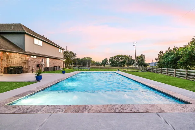 $789,999 | 11834 Bisonte Street, Needville, TX 77461