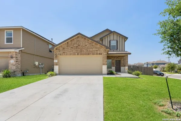 $2,100 | 1327 Brown Pelican Way, San Antonio, TX 78253