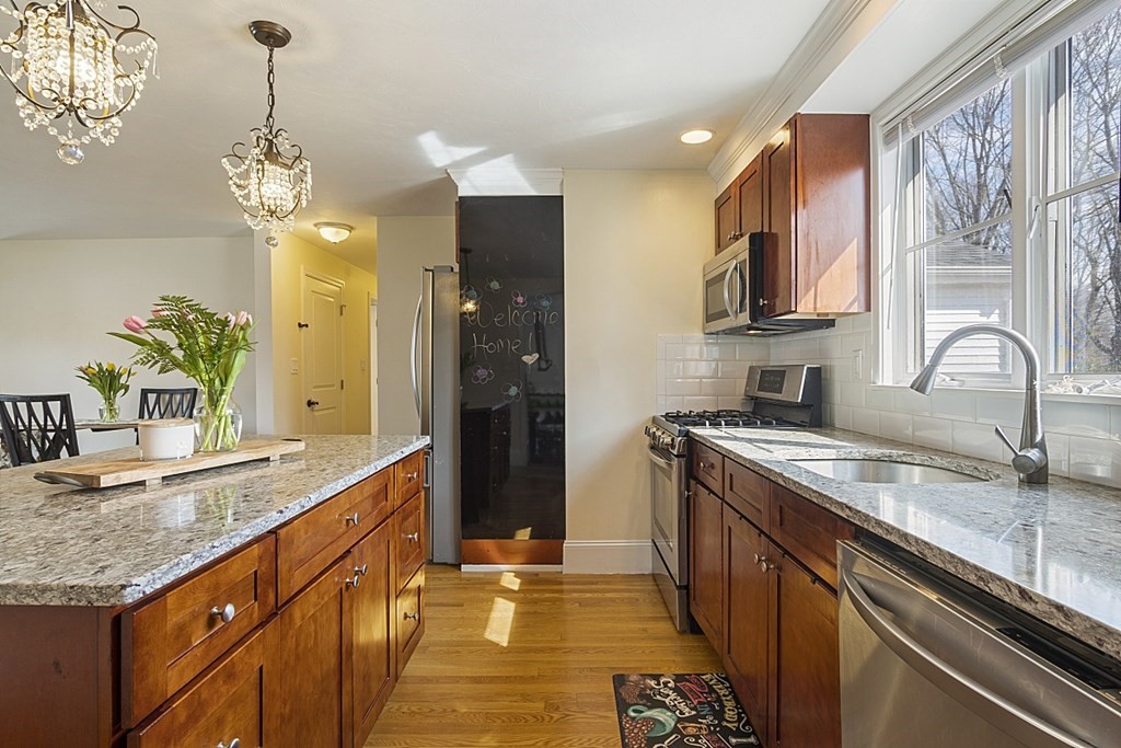 48 Nolte Road Billerica, MA 01821 - Photo 9 of 17