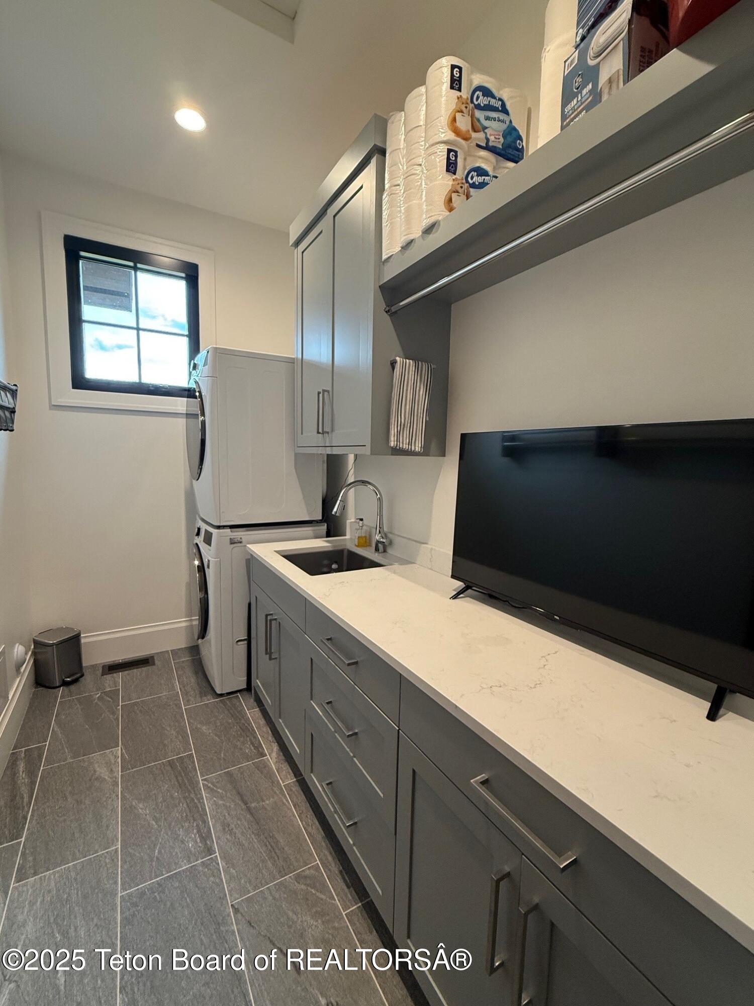 12 Cold Springs Road Victor, ID 83455 - Photo 41 of 77 Laundry