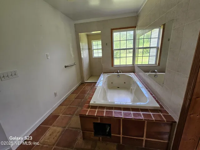 $250,000 | 37286 Mill Street, Hilliard, FL 32046