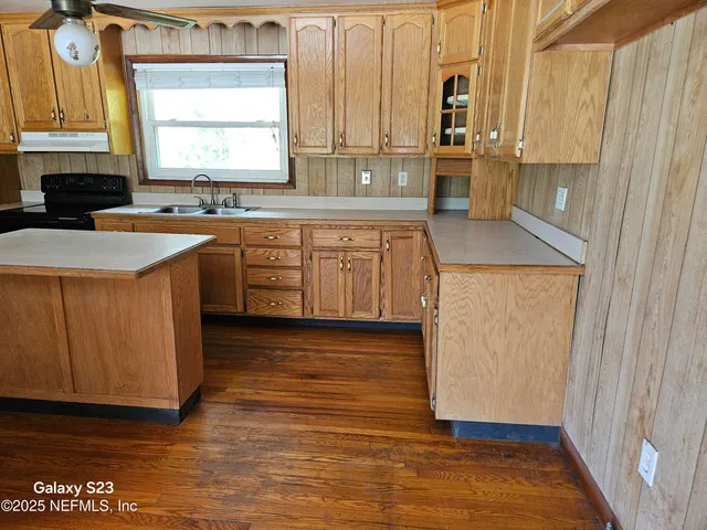 $250,000 | 37286 Mill Street, Hilliard, FL 32046