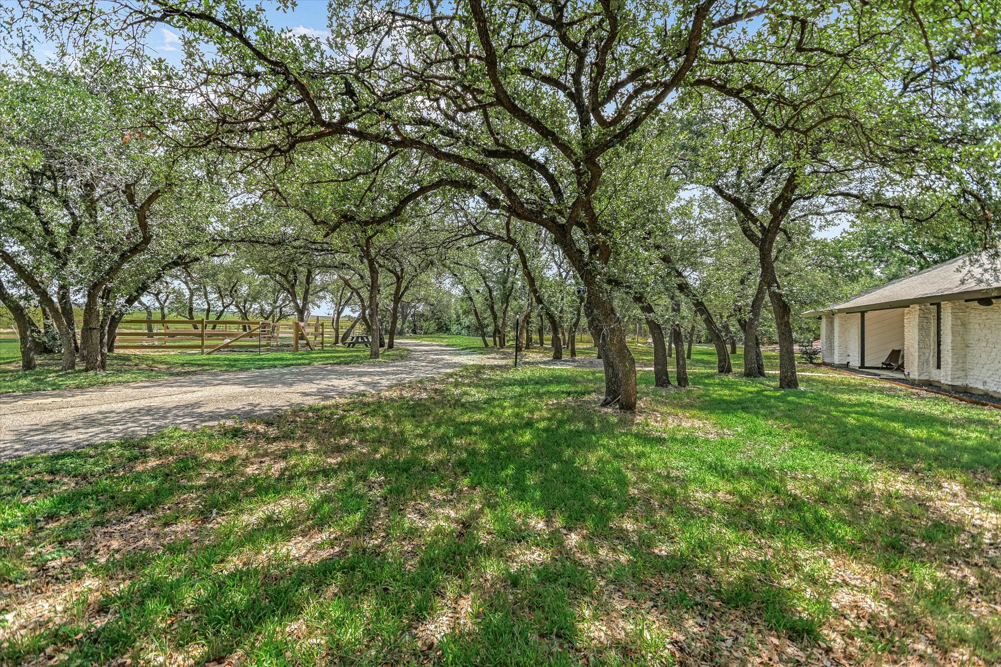 4717 Sam Bass Road Round Rock, TX 78681 - Photo 31 of 36
