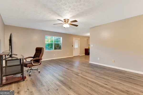 $247,000 | 15 Brutis Drive, Rock Spring, GA 30739
